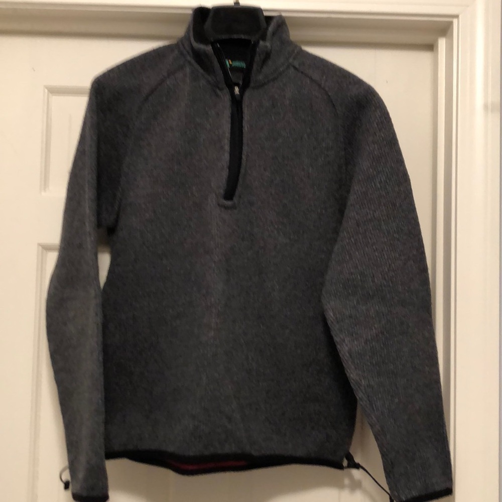 EMS Men’s Grey 1/4 zip fleece